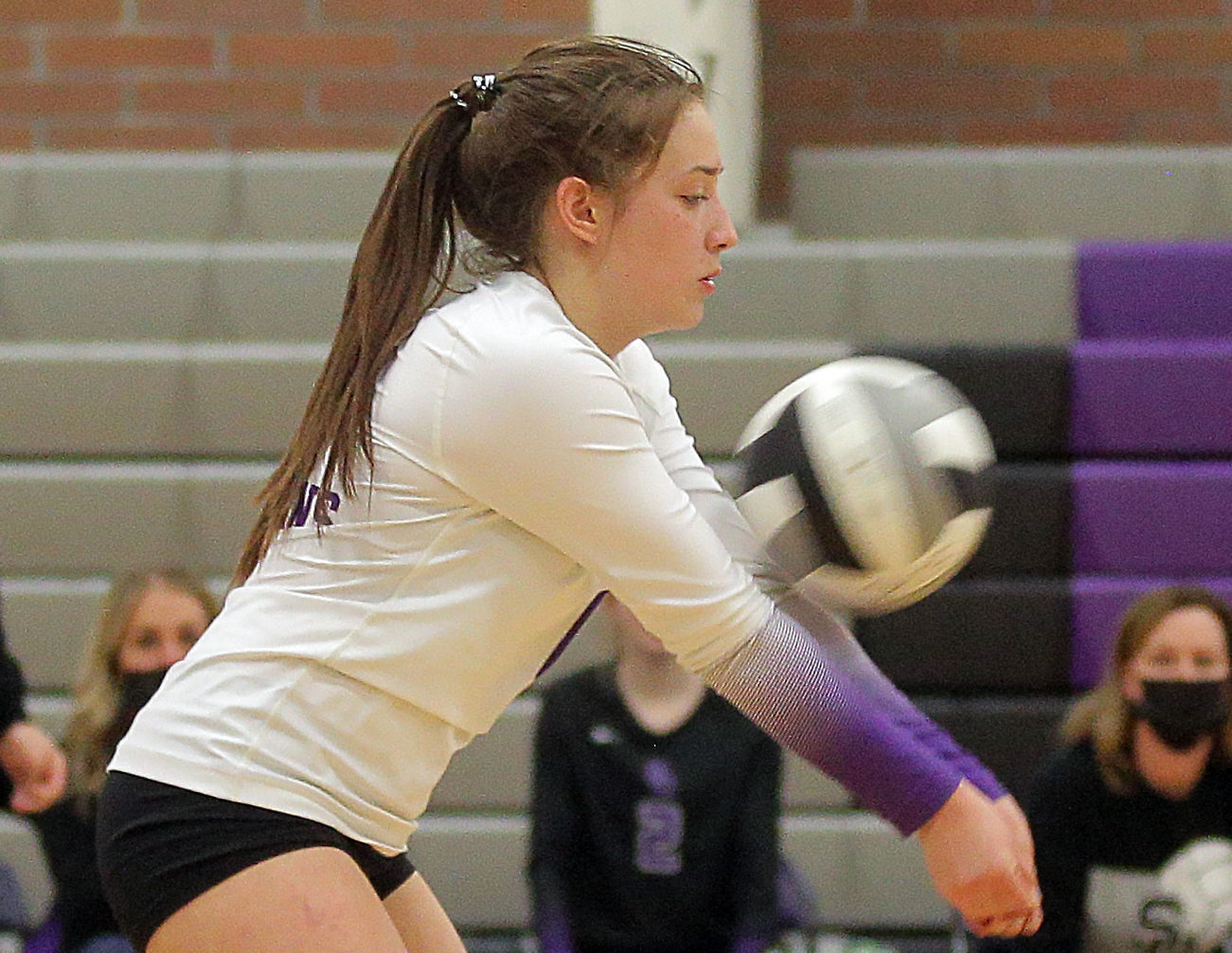 Truckee at Spring Creek Volleyball 93.jpg